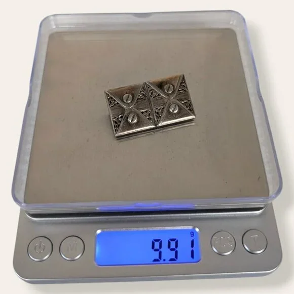 Vintage Rectangular Perfume Brooch - Picture 6 of 6